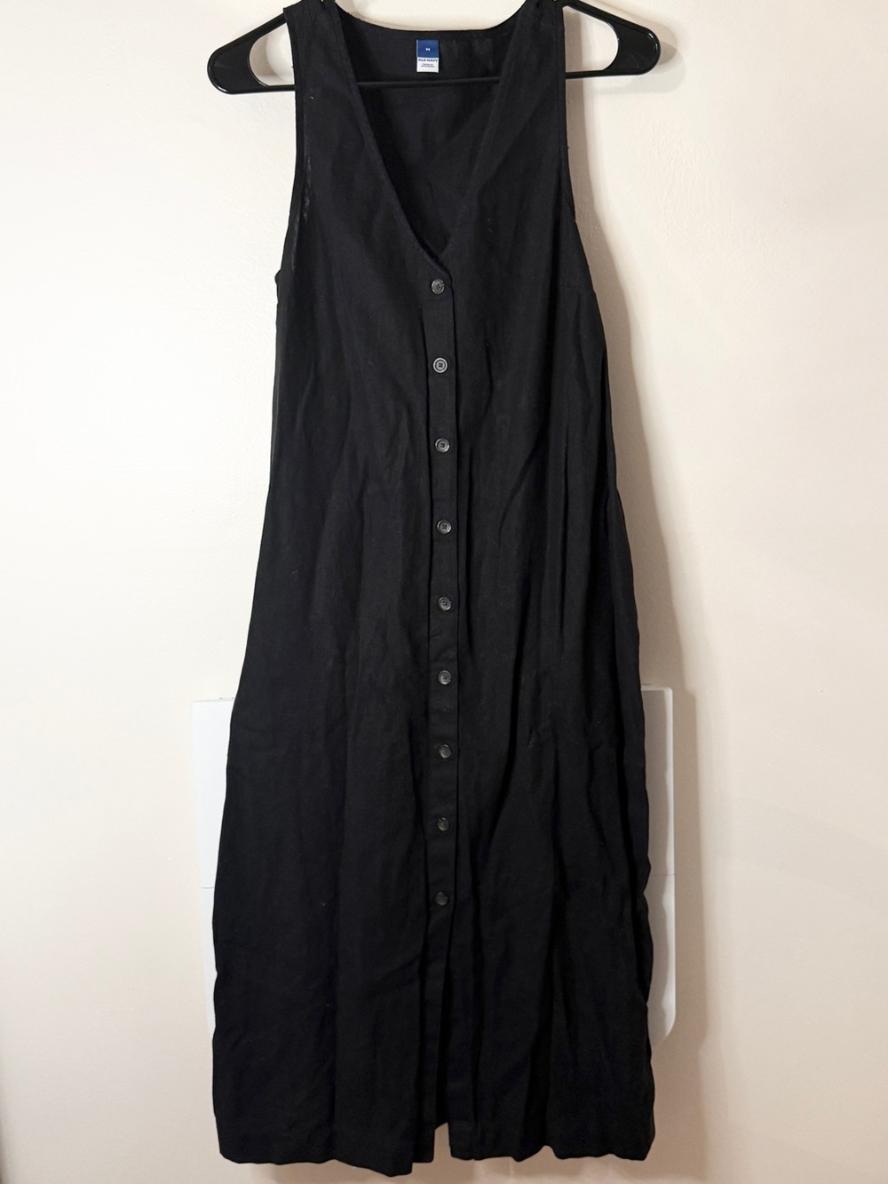 Old Navy Black Button-Front Sleeveless Maxi Dress